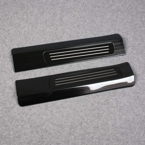 Vista 4 de Para Volvo XC90 2016 2017 2018 2019 2020 2021 2022 2023 2024 2025 2026 Cubierta de placa de umbral de puerta exterior (negro)