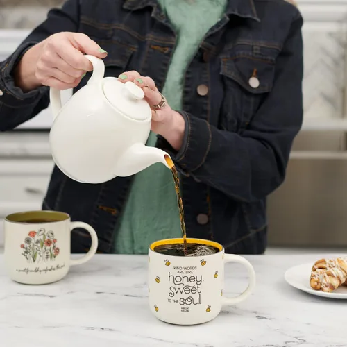 Vista 6 de Christian Art Gifts Taza grande de cerámica para café y té para mujeres: Las palabras amables son como la miel Versículo bíblico inspirador,