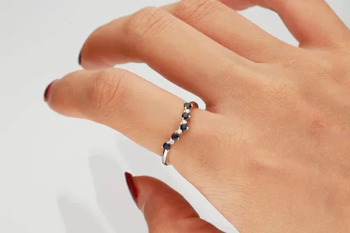 Vista 4 de Gin & Grace Anillo de zafiro azul auténtico blanco de 10 quilates con diamantes para mujer, joyería de zafiro hecha a mano con forma de ética