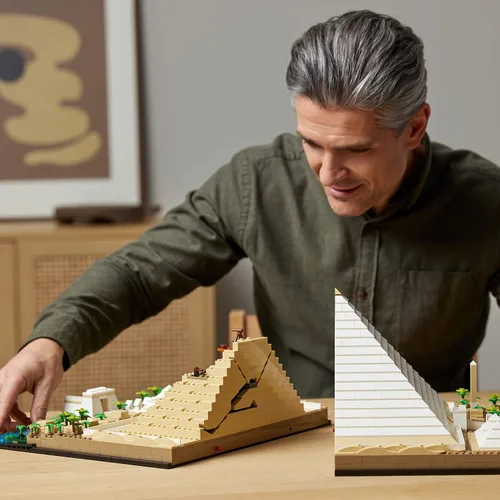 Vista 5 de LEGO Architecture Gran Pirámide de Giza Set 21058, Kit de Construcción de Modelo de Decoración del Hogar, Actividad Creativa de DIY, Colección