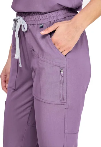 Vista 4 de Mediclo Pantalones médicos para mujer - Catalina Jogger 7 bolsillos ecológicos sostenibles FYSEL tela pierna cónica ropa de trabajo