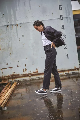 Vista 5 de Dickies OriginalPantalón de trabajo, que no se arruga, resistente a las manchas, para mujer.