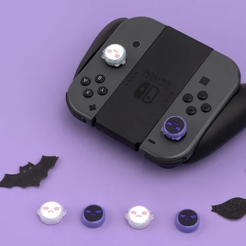Vista 5 de GeekShare 4 tapas de agarre para el pulgar de Halloween de fantasma funda de silicona suave compatible con Nintendo Switch OLED y Switch Lite
