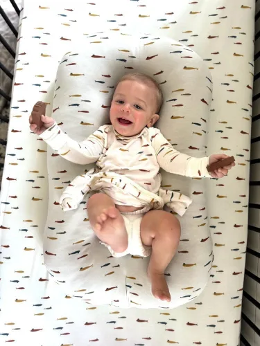Vista 36 de GUNAMUNA Pijama unisex convertible ultrasuave para bebé, mameluco con cremallera para pañales, recién nacido a 24 meses