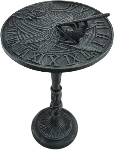 Vista 2 de Reloj de sol de hierro fundido con acabado verdigris y diseño de libélula con pedestal