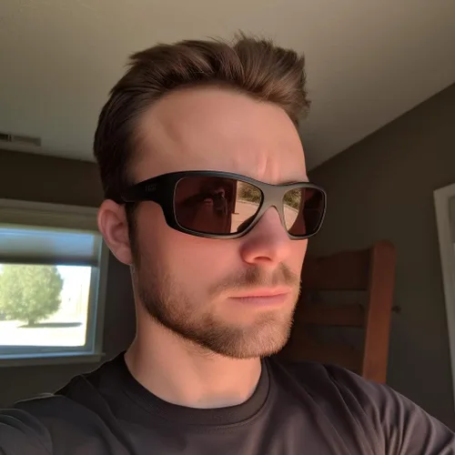 Vista 3 de SomniLight FL-41 Gafas de sol de sensibilidad a la luz para la prevención de la migraña (exterior), Negro