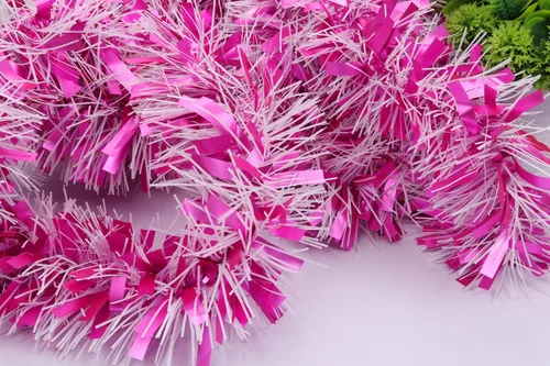 Vista 2 de YYCRAFT Guirnalda de oropel metálico de 6 yardas (3 pulgadas, rosa intenso/blanco)