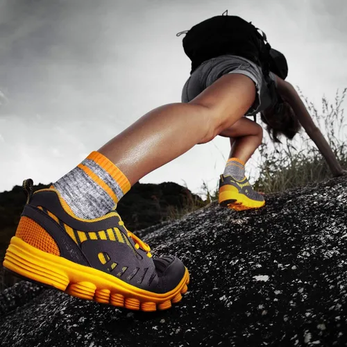 Vista 2 de FEIDEER Calcetines de senderismo para mujer, paquete múltiple de calcetines de recreación al aire libre que absorben la humedad
