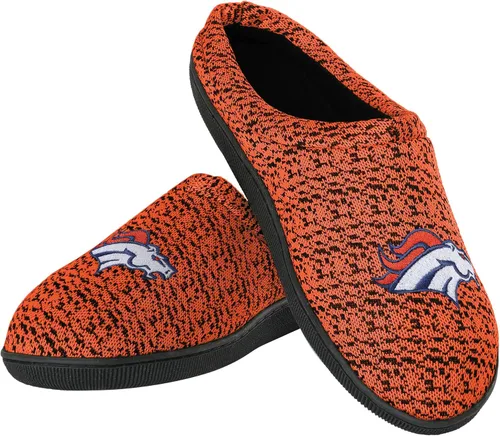 Vista 123 de FOCO NFL - Pantuflas para hombre con suela Cupsole tejidas en poliéster