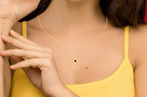 Vista 2 de Femme Luxe Collar con colgante de cruz infinita de oro amarillo de 10 quilates para mujer, cadena llena de oro de 18 pulgadas, hipoalergénico, listo