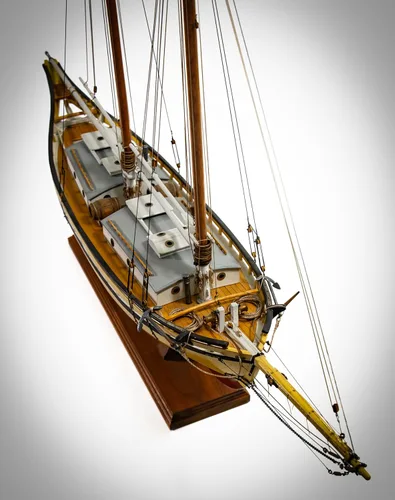 Vista 4 de Modelo Shipways Kit de madera para barcos Glad Tidings Pinky Schooner escala 1:24