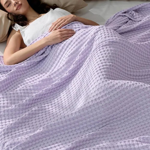Vista 32 de Bedsure - Manta XL de punto gofre de algodón refrescante - Manta ligera y transpirable de rayón derivado de bambú para personas que se acaloran al