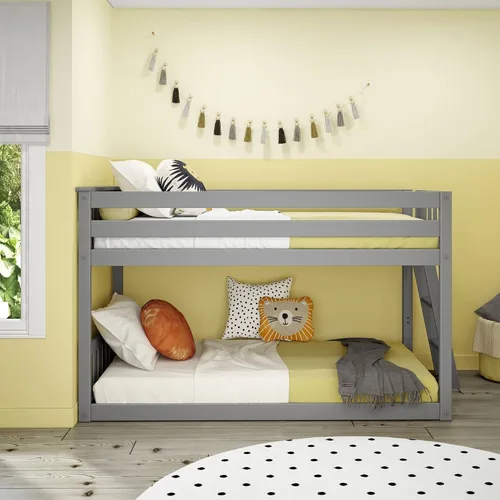 Vista 3 de Max & Lily - Litera baja, base de cama individual sobre individual para niños con escalera al final, color gris