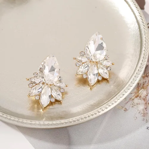 Vista 7 de ATIMIGO Aretes de gota de cristal con diamantes de imitación vintage, hipoalergénicos, estilo art decó, para mujeres, novias, damas de honor, baile