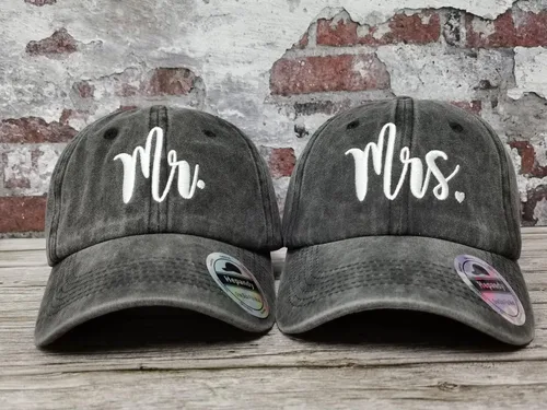 Vista 2 de Hepandy Mr Mrs Mom Dad Captain First Mate Mama and Mini Sombreros de béisbol