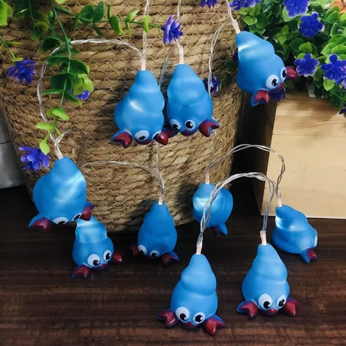 Vista 12 de Guirnalda de luces de mariquita de 5.4 pies, 10 luces LED de hadas de escarabajo de Navidad, funciona con pilas para decoración del hogar, fiesta