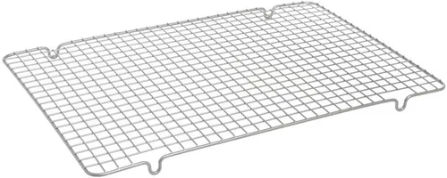 Vista 4 de Nordic Ware Baker's Delight Set de 3 piezas (1 paquete, aluminio) y rejilla antiadherente Nordic Ware para hornear y enfriar (acero inoxidable)