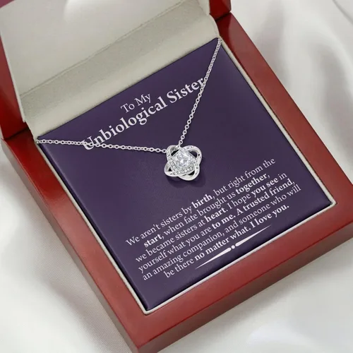 Vista 3 de Luminesco Necklace For My Sister - Regalo Para Mi Hermana, You're The Sister I Got To Choose Gifts, Being My Sister Is The Only Gift You Need