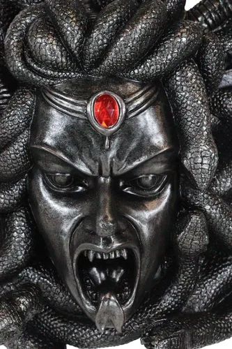 Vista 7 de Ebros Mitología griega Gorgona Diosa Medusa Cabeza con pelo de serpientes y frasco rojo de gema de sangre Decoración de pared Estatua de 16 pulgadas