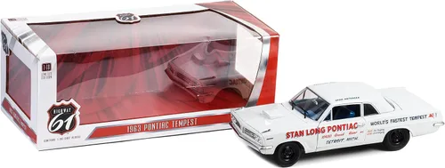 Vista 2 de 1963 Pontiac Tempest Blanco con interior azul Stan Long Pontiac, Detroit, Michigan El modelo Tempest más rápido del mundo 1/18 fundido a troquel por