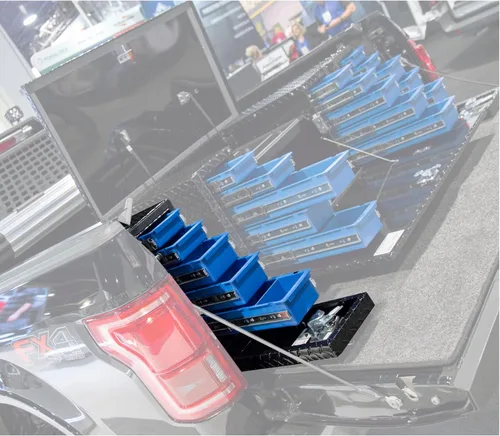 Vista 8 de UWS EC20032 Caja de herramientas de aluminio de pared pesada de aluminio de 18 pulgadas con 5 cajones
