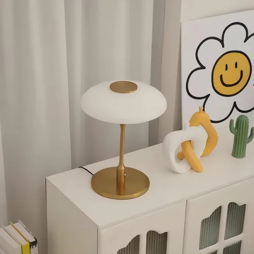 Vista 5 de Lámpara de mesa moderna de metal y vidrio, lámpara de mesa decorativa, lámpara de mesa para sala de estar, dormitorio, sala de estudio, 12.6 x 16.5