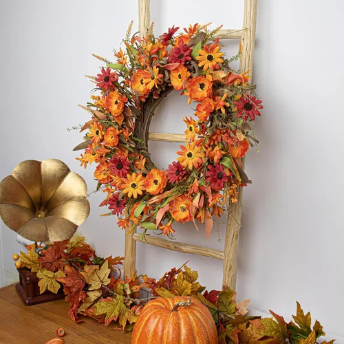 Vista 4 de J'FLORU Corona artificial de otoño de 22 pulgadas, coronas de otoño para puerta delantera, corona de margaritas naranjas con bayas silvestres
