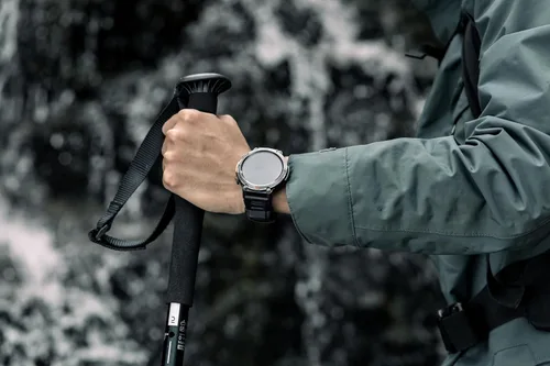 Vista 12 de Reloj inteligente militar para hombres táctico resistente Bluetooth llamada Negro