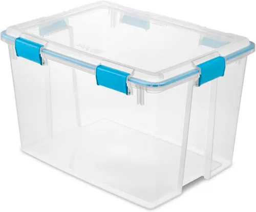 Vista 16 de Sterilite 19414306 - Caja de almacenamiento de plástico transparente de 7.5 cuartos y tapa con pestillos azules