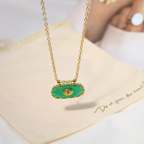 Vista 5 de ANBUY Collar con colgante retro verde para mujer, regalo de joyería, regalo de aniversario y cumpleaños para mujer, chapado en oro de 18 quilates