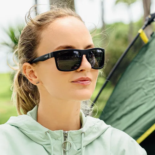 Vista 6 de INFI Gafas de sol polarizadas de pesca para hombre, para conducir, correr, con protección UV400