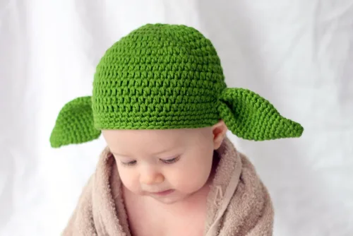 Vista 2 de Leche Proteína Algodón Hilado Hecho a Mano Star Wars Baby Yoda Sombrero Verde Goblin Sombrero con Orejas - Múltiples