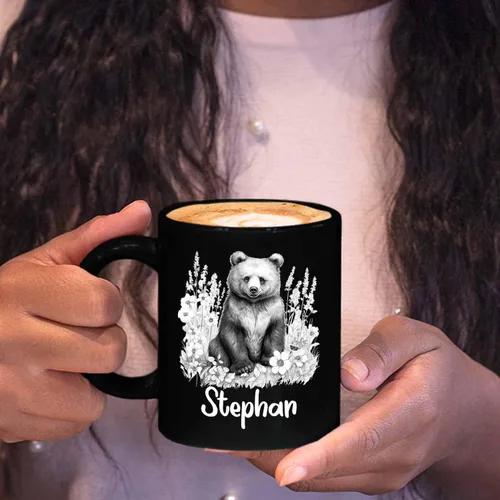 Vista 5 de Taza de café negra con diseño de oso de lápiz personalizada, regalo para los amantes de los osos, mamá y papá, taza de café de oso con dibujos