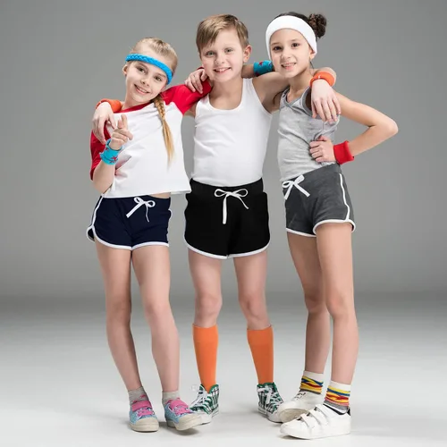 Vista 7 de Ruisita Pantalones cortos deportivos de 3 piezas para niñas y niños, pantalones cortos de entrenamiento de verano para niños pequeños