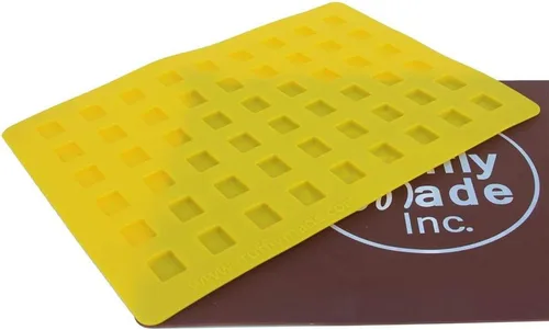 Vista 4 de Truffly Made Molde cuadrado mini – Molde rectangular de silicona de caramelo para trufas de chocolate, gelatinas, dulces y comestibles