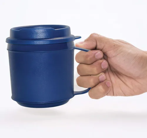 Vista 4 de Rehabilitation Advantage Taza de plástico aislada con tapa de vaso (8 onzas), azul, sin