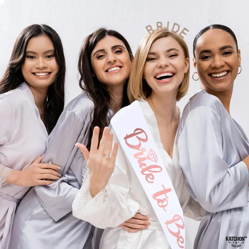 Vista 7 de KatchOn, Corona de novia de oro rosa y banda para la novia – Paquete de 2 Banda y diadema para novia Corona de novia para despedida de soltera