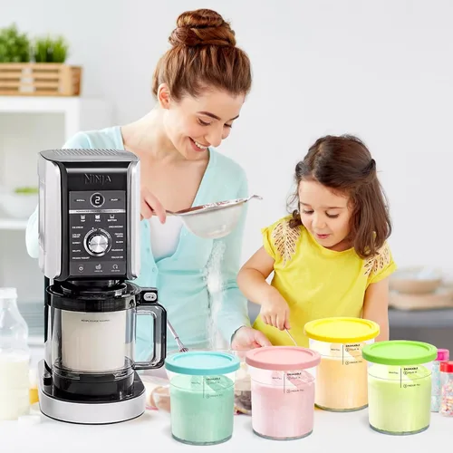 Vista 5 de Paquete de 4 pintas y tapas Creami Deluxe, 24oz Tamaño Familiar XL Tazas para Ninja Creami 11 en 1 NC501 NC500 Series Deluxe Ice Maker