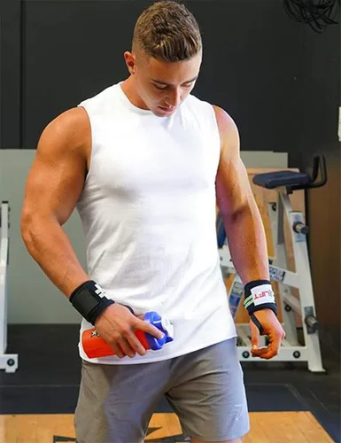 Vista 4 de COOFANDY Camiseta sin mangas de entrenamiento para hombre, camiseta sin mangas muscular, gimnasio, entrenamiento, fitness, deportes, fisicoculturismo