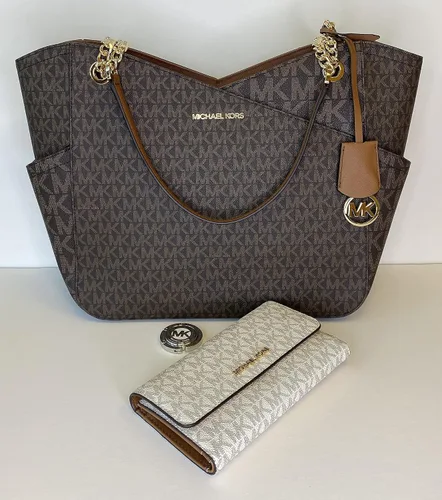 Vista 2 de Michael Kors Jet Set - bolsa de hombro para viaje con cadena grande, cartera triple Michael Kors Jet Set.