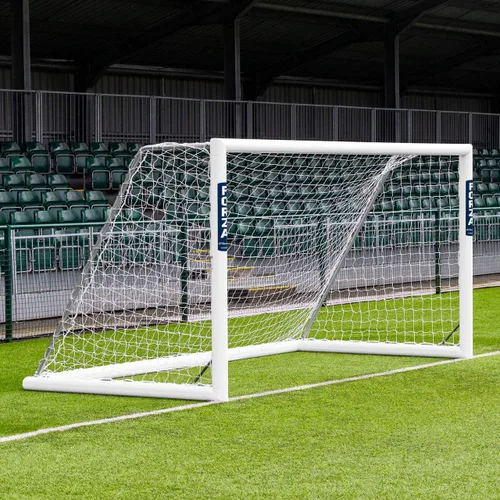 Vista 14 de Porterías de fútbol de aluminio FORZA [11 tamaños] Postes de portería de fútbol profesional *Las redes de portería utilizadas por los clubes