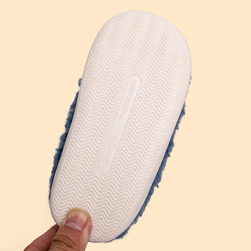 Vista 7 de Pantuflas de peluche de suela antideslizante ideales para el invierno, disponibles en diferentes colores y modelos de animalitos, para niños y niñas