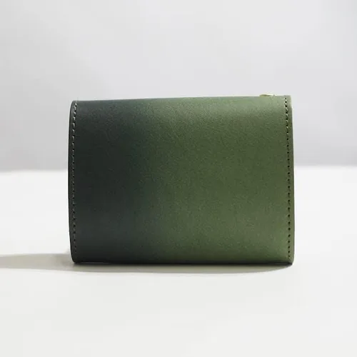 Vista 3 de COTOCUL Cartera pequeña para hombres y mujeres minimalista delgado tarjetero monedero hecho en Kyoto, Japón, Verde, Teñido degradado