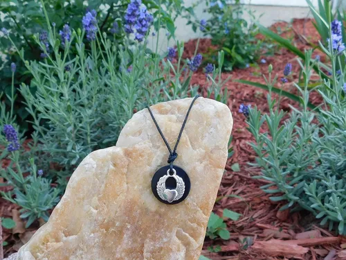 Vista 4 de Karelia Creations Shungite - Colgante y collar de ala de ángel Bloqueador de filtro de protección auténtico para adultos y adolescentes, unisex