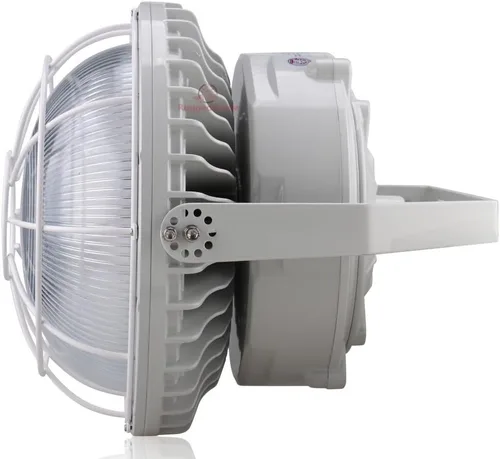 Vista 8 de RuggedGrade 100W Hercules Series LED Hazardous Location Light