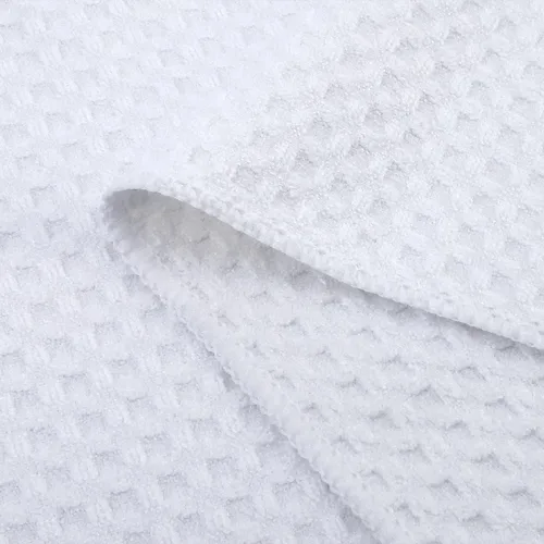 Vista 4 de POLYTE Toalla de mano de microfibra ultra premium para cocina, tejido de gofre, paquete de 18 (16 x 28 pulgadas, blanco) Sin pelusas, de secado