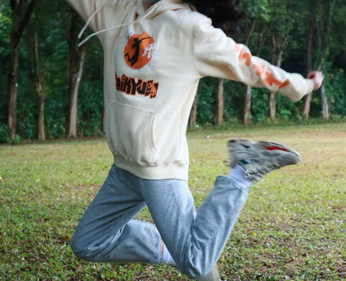 Vista 4 de Sudadera con capucha de anime Karasuno High School Cosplay con capucha para fanáticos del anime