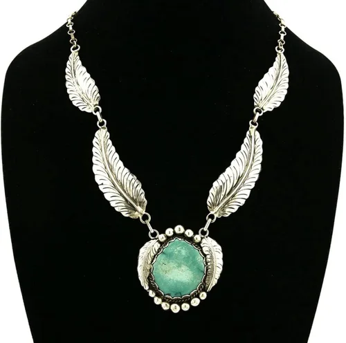 Vista 6 de Collar Navajo Montoya para mujer, color turquesa natural, plata maciza .925, turquesa