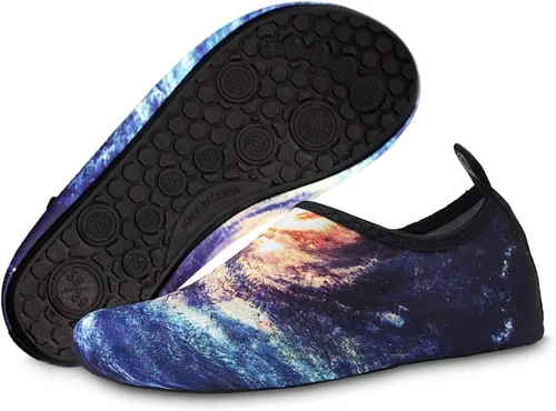 Vista 4 de Zapatos de agua para hombre, mujer, niños, pies descalzos de secado rápido, deportes de playa y natación sin agujetas.