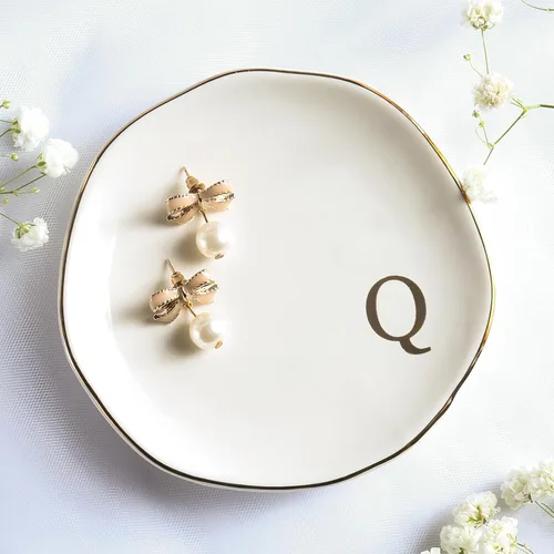 Vista 9 de Bandeja de Cerámica para Joyas, Plato para Anillos, Personalizada con Monograma S, Regalos de Compromiso y Boda, para Cumpleaños, Día de la Madre